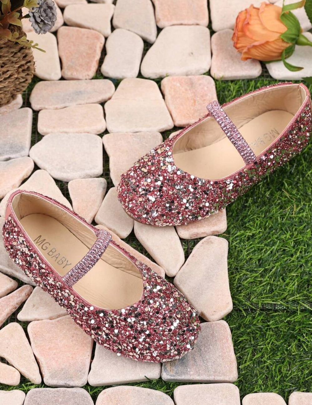 Pantofi Shein, roz