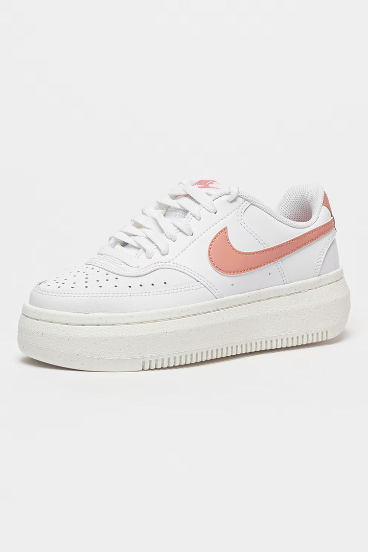 NIKE sportcipő, fehér
