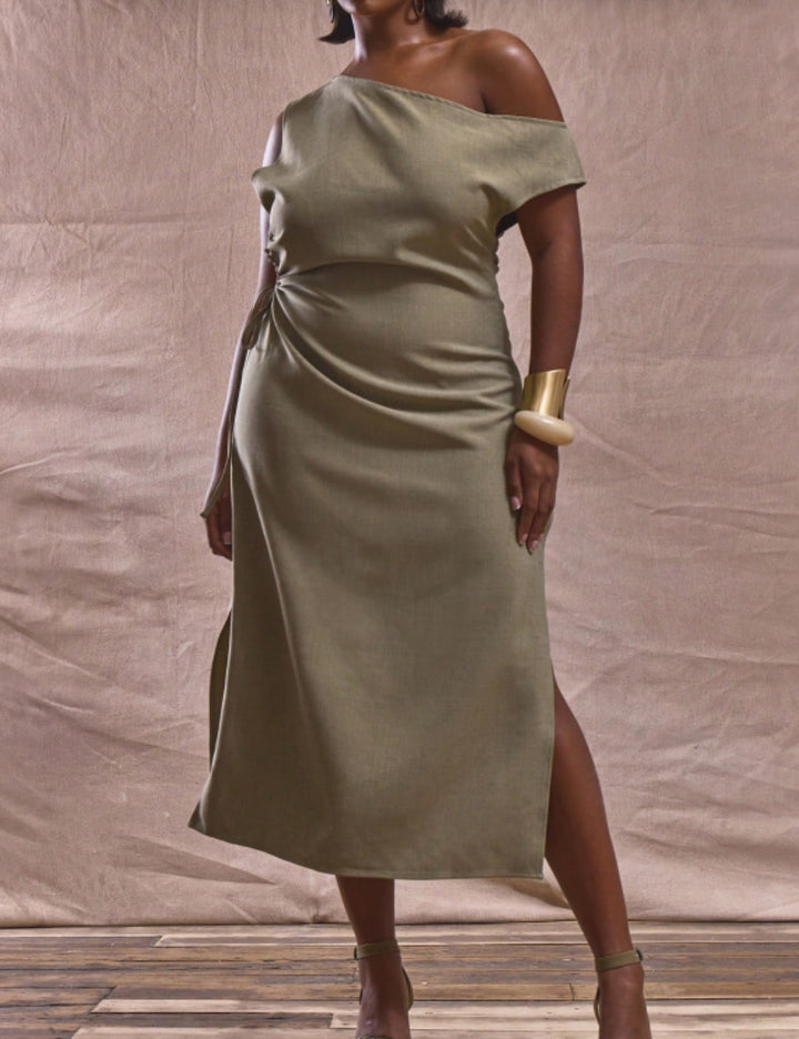 Shein Curve+ maxi ruha, khaki