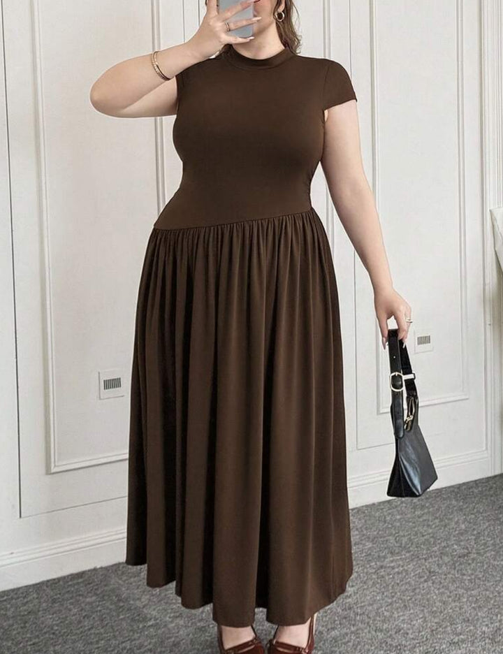Shein Curve+ maxi ruha, barna