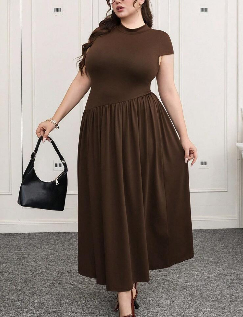 Shein Curve+ maxi ruha, barna