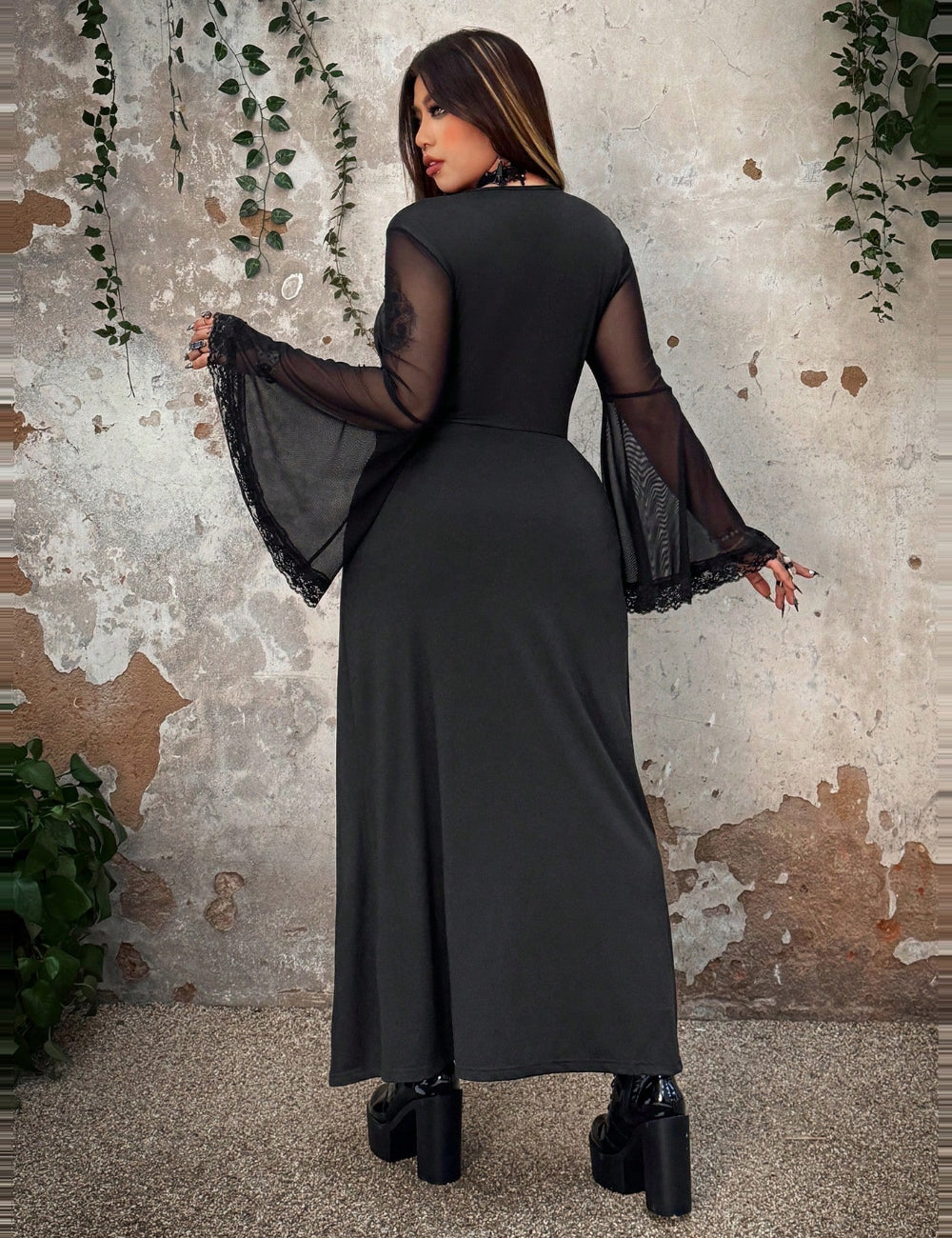 Shein Curve+ maxi ruha, fekete
