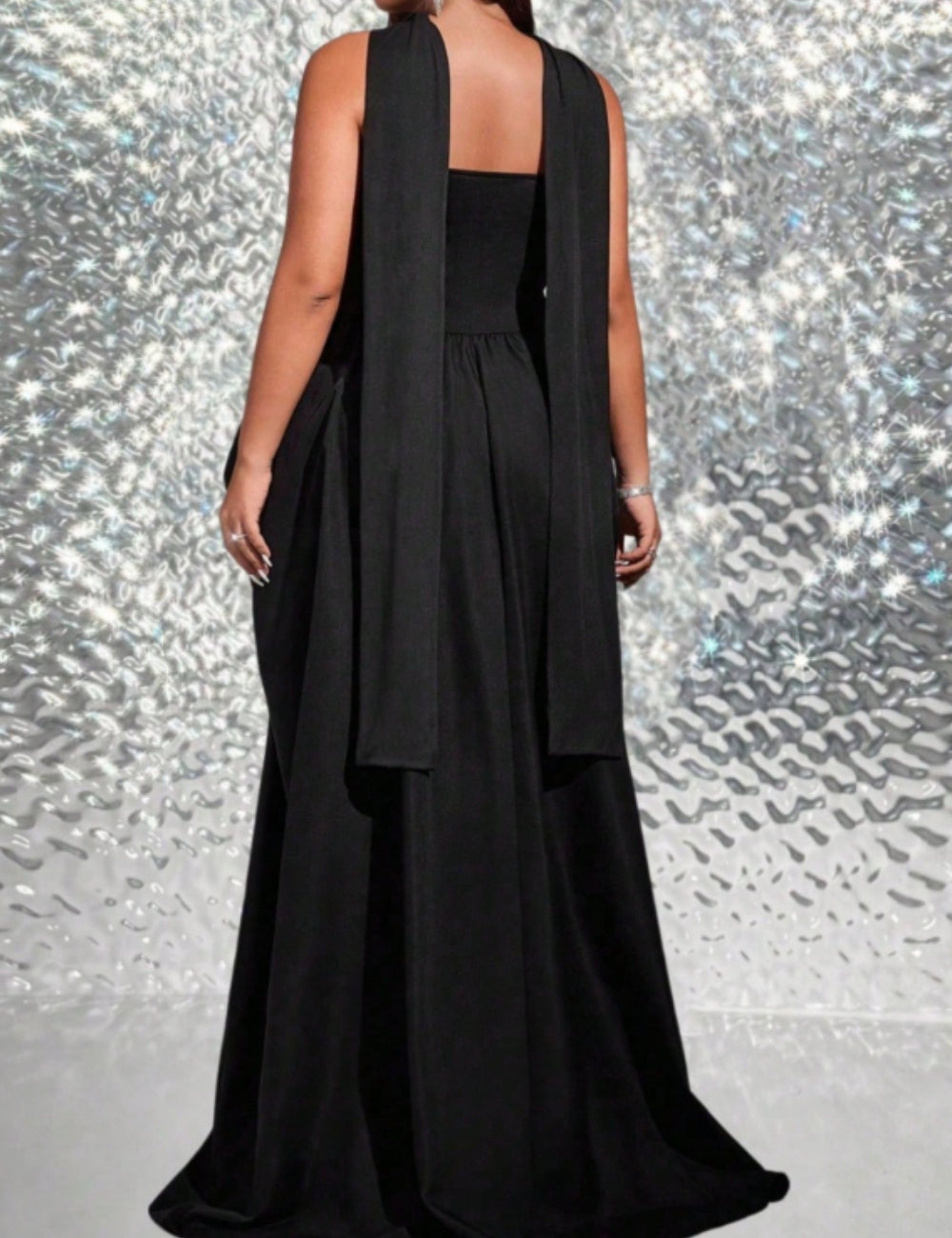 Shein Curve+ maxi ruha, fekete
