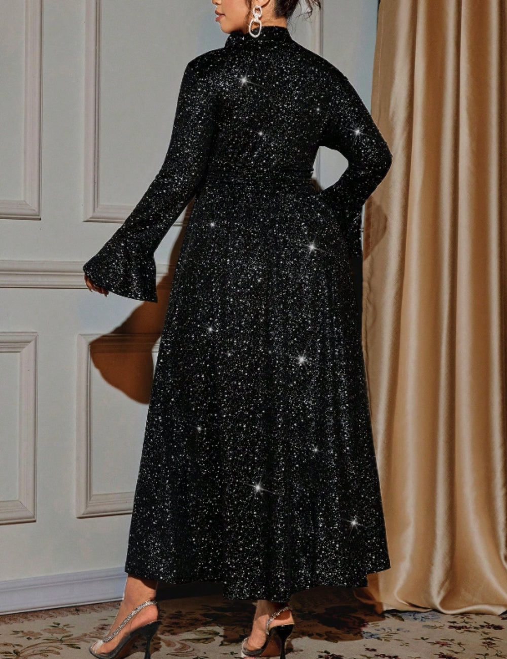 Shein Curve+ maxi ruha, fekete