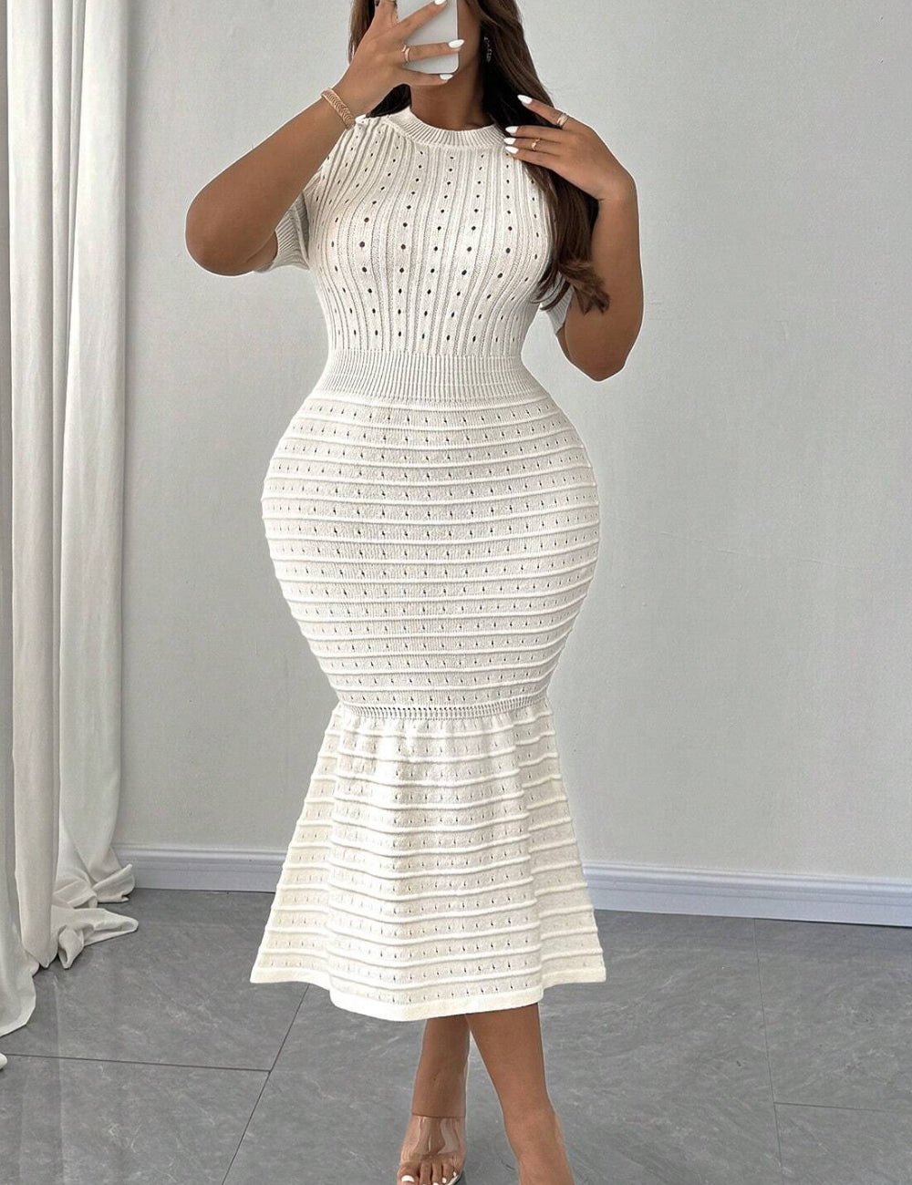 Shein Curve+ midi ruha, krém színű