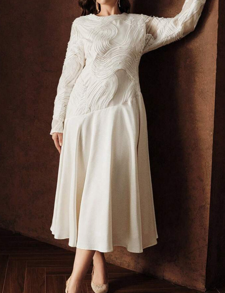 Shein Curve+ midi ruha, krém
