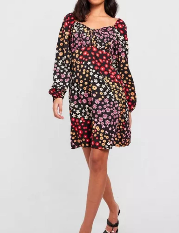 Boohoo miniruha, fekete