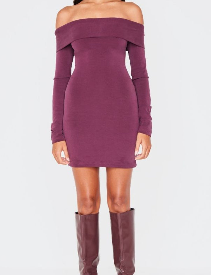 PRETTYLITTLETHING mini ruha, bordó