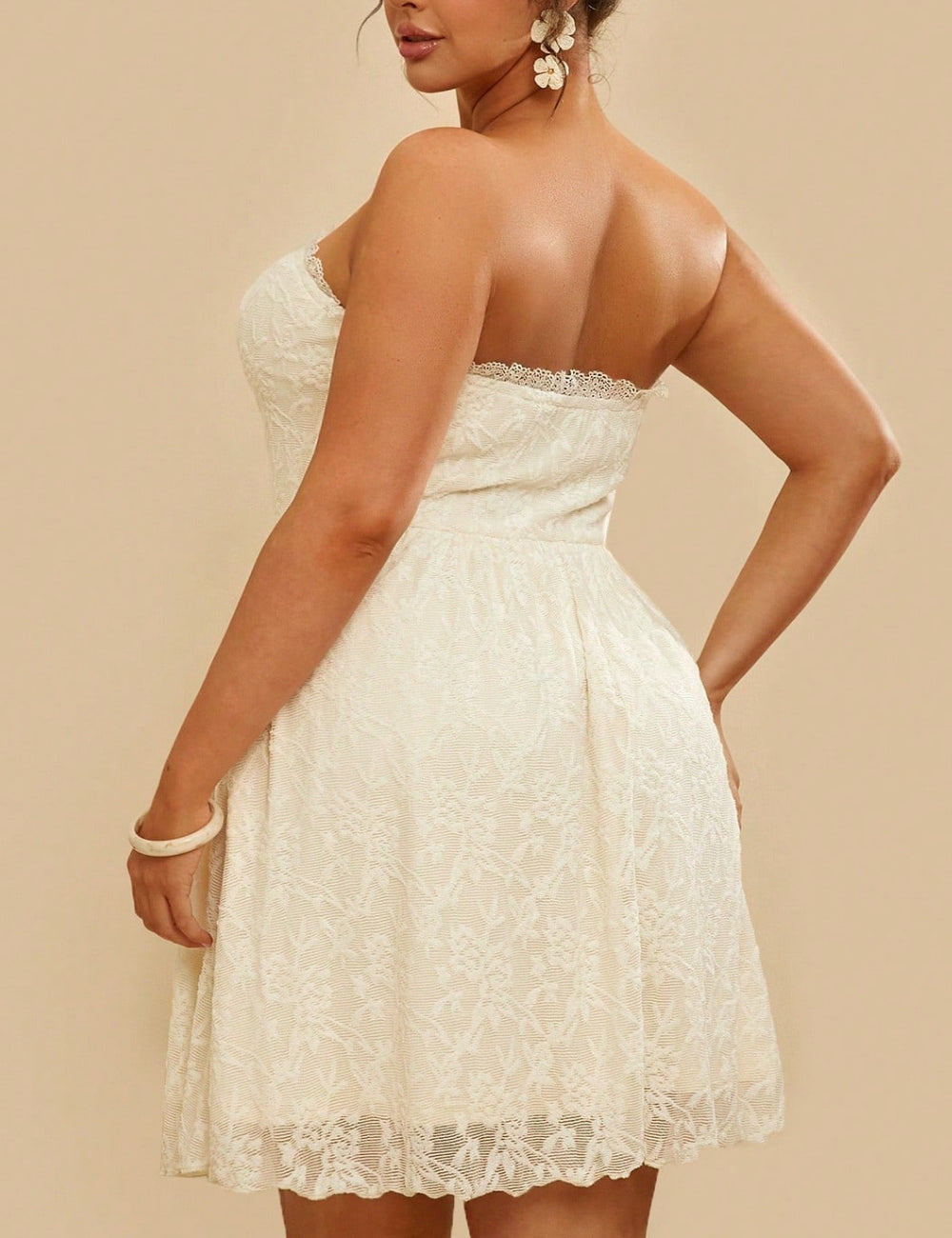 Shein Curve+ miniruha, ekrü