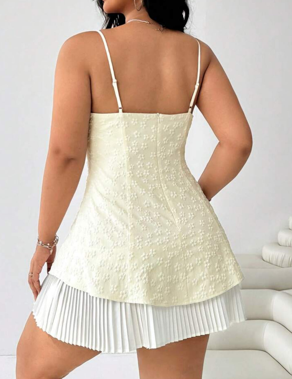 Shein Curve+ miniruha, ekrü