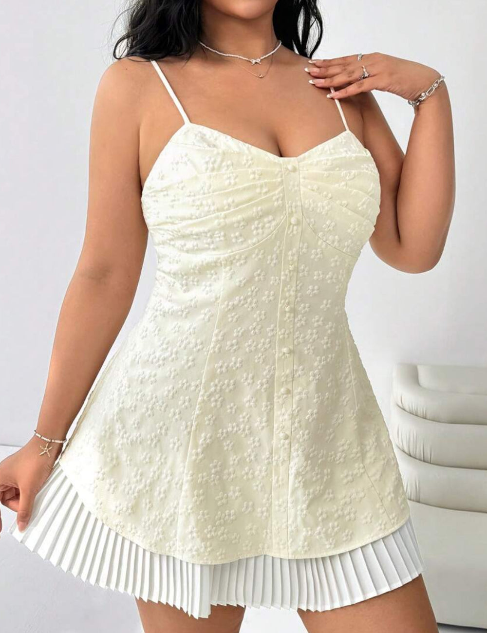 Shein Curve+ miniruha, ekrü