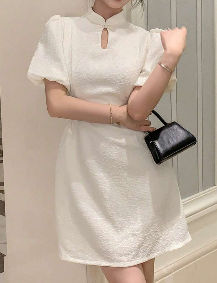 Shein DAZY mini ruha, ekrü