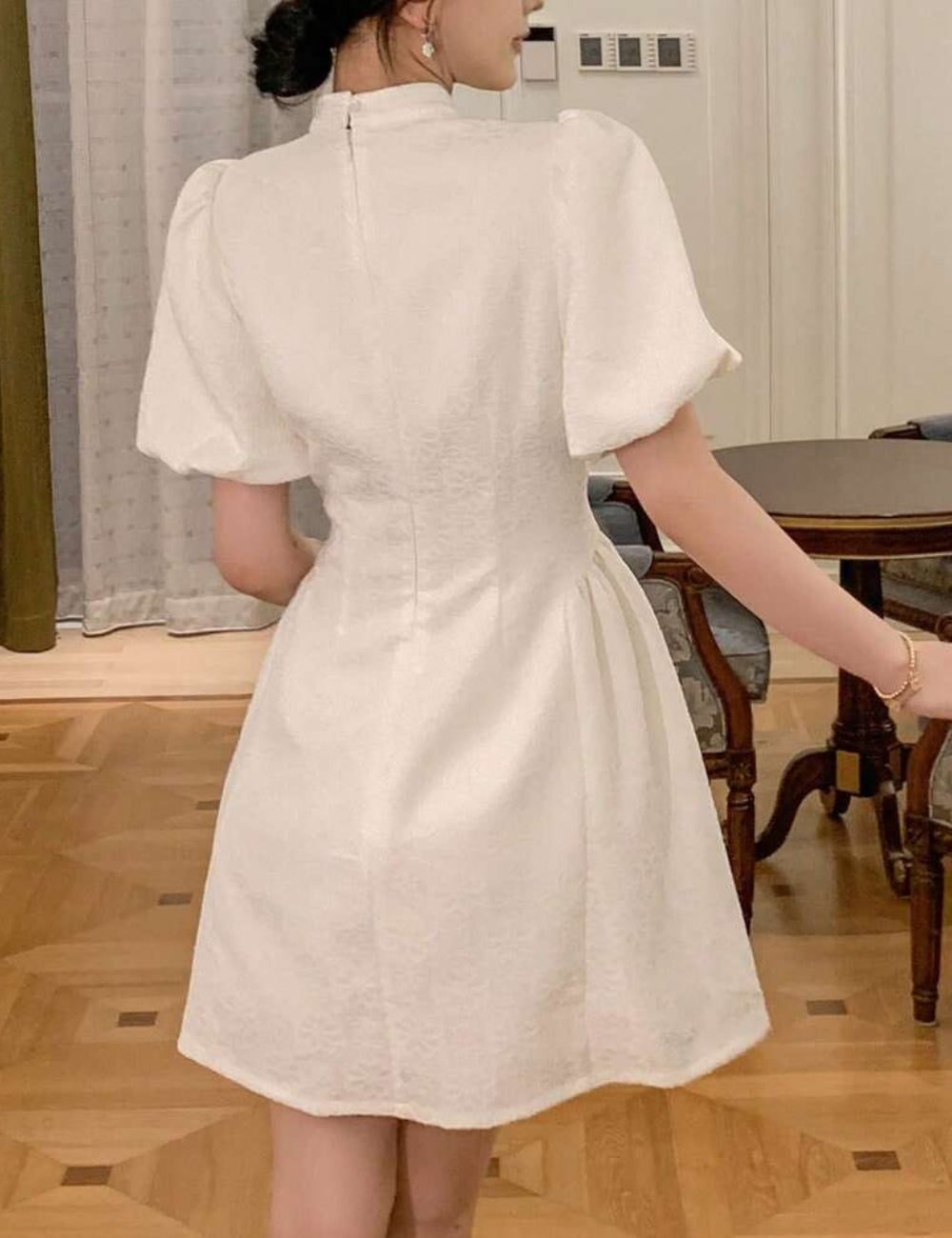 Shein DAZY mini ruha, ekrü