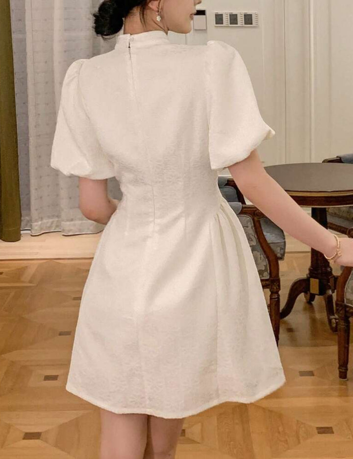 Shein DAZY mini ruha, ekrü