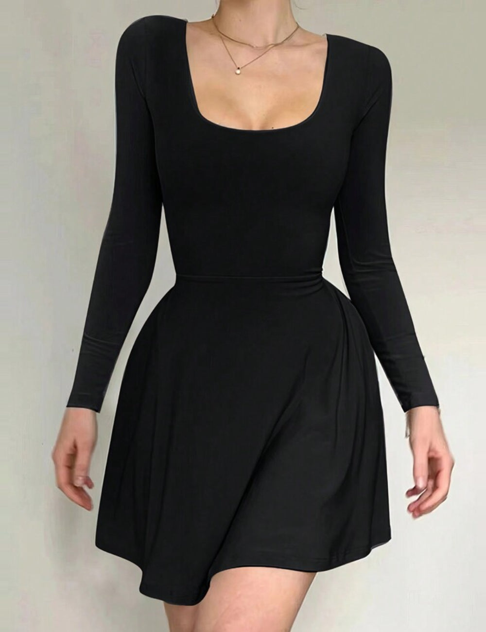 Shein miniruha, fekete