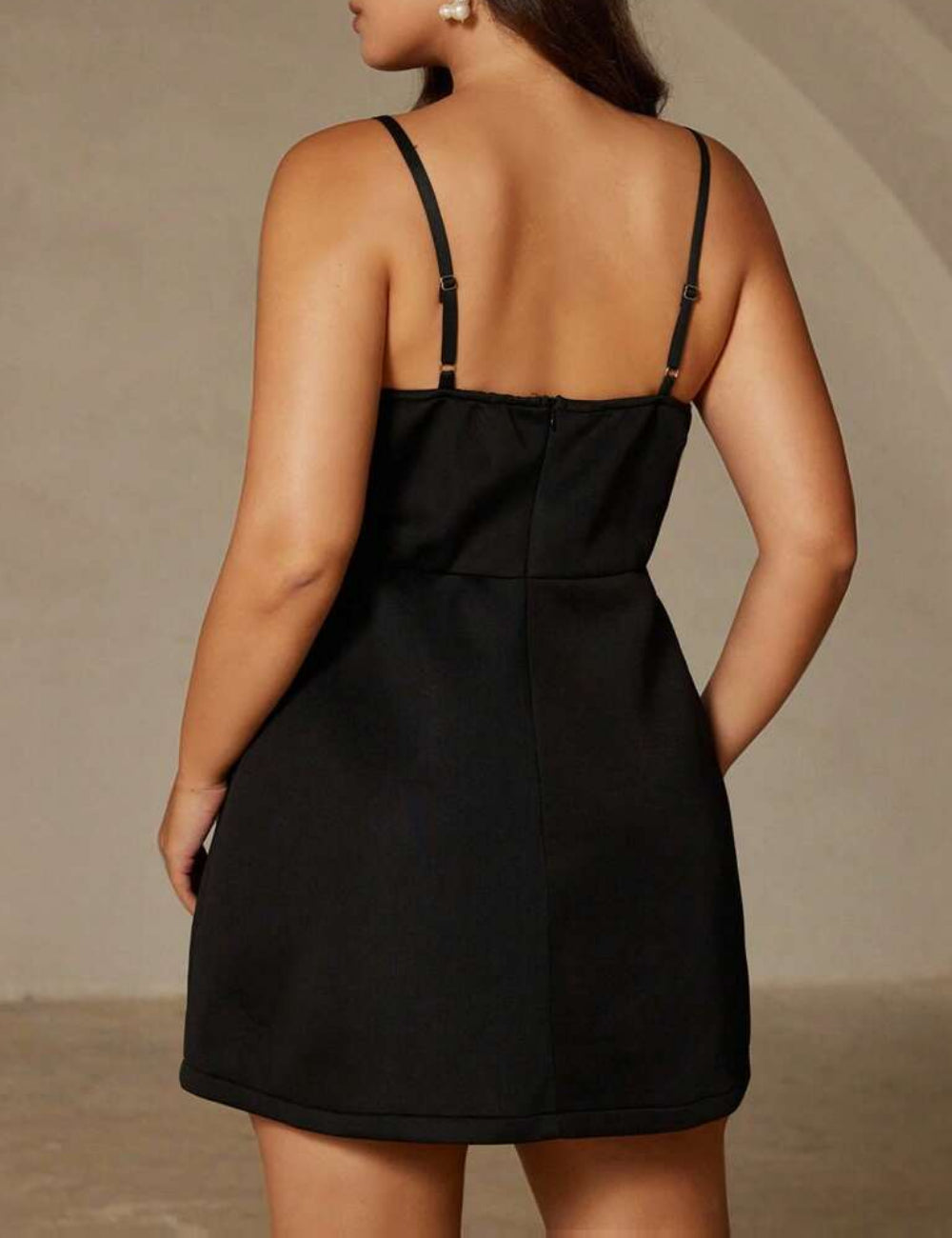 Shein Curve+ mini ruha, fekete
