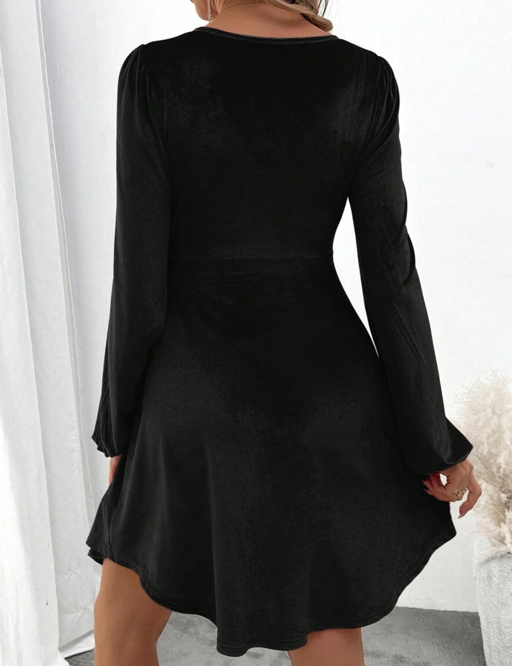Shein miniruha, fekete