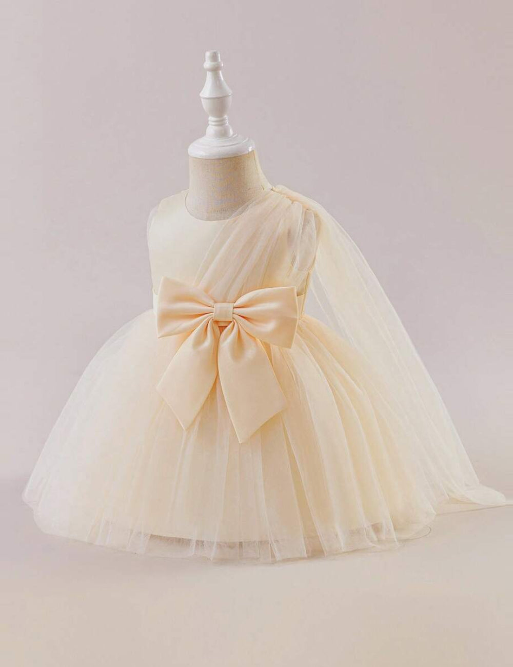 Rochie Shein, bej