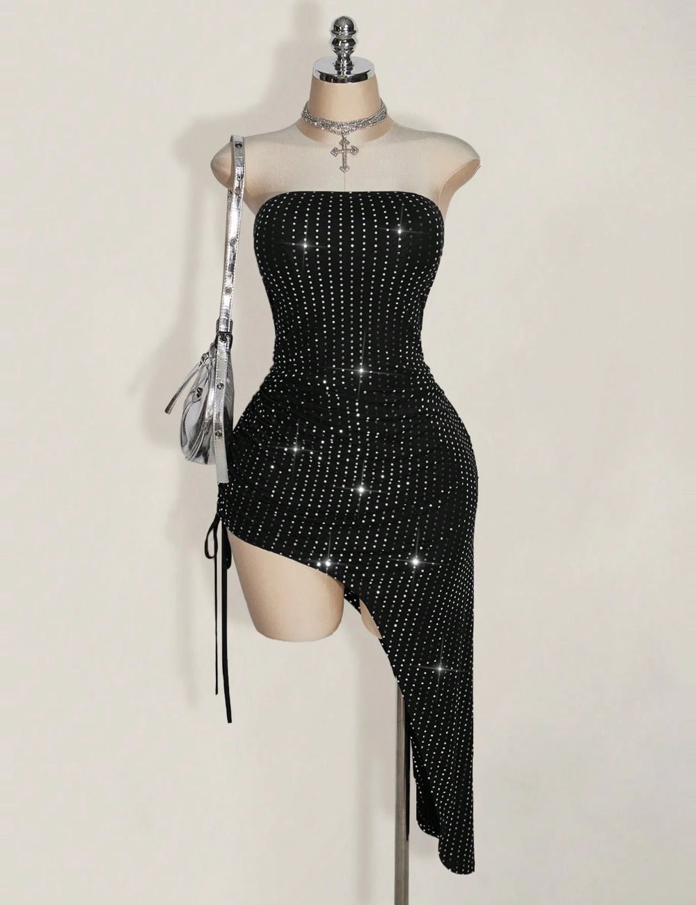 Shein Curve+ ruha, fekete