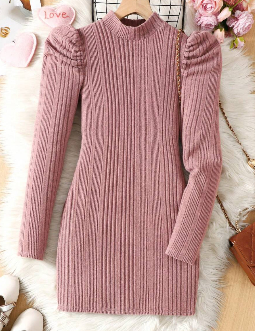 Rochie Shein, roz