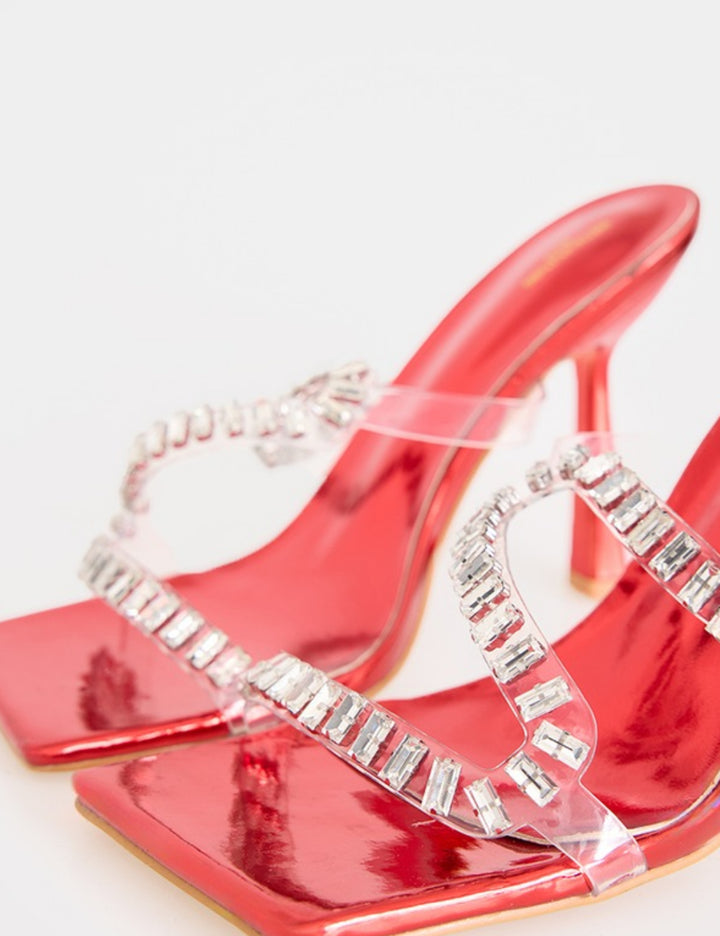 PRETTYLITTLETHING Mules, Red