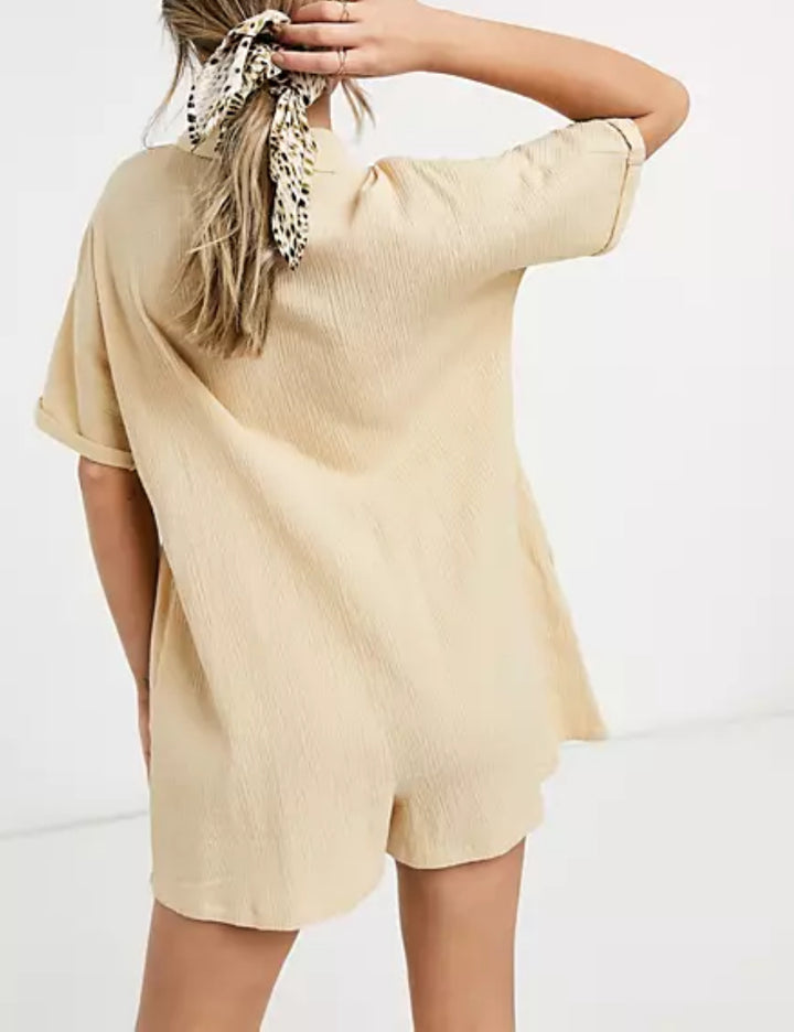 Salopetă scurtă ASOS, bej