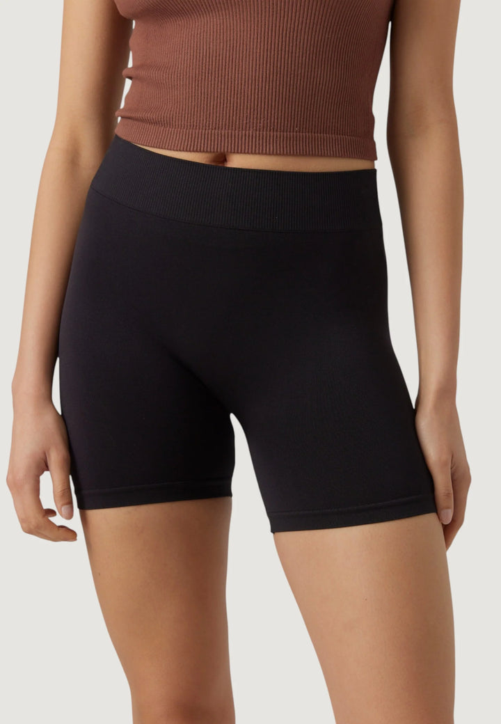 VERO MODA rövidnadrág, fekete