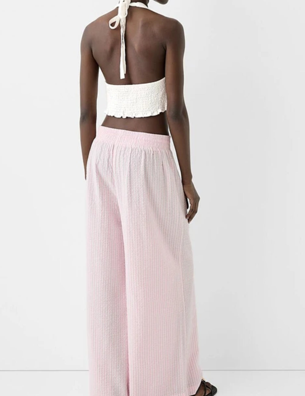 Top Bershka, alb