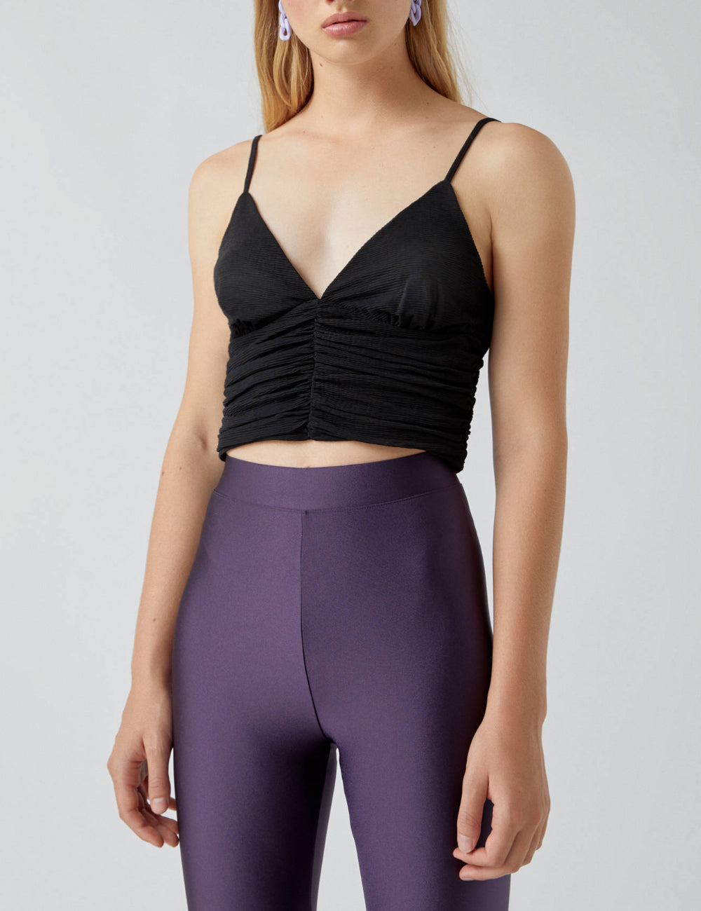 Pull&Bear vékony pántos crop top, fekete