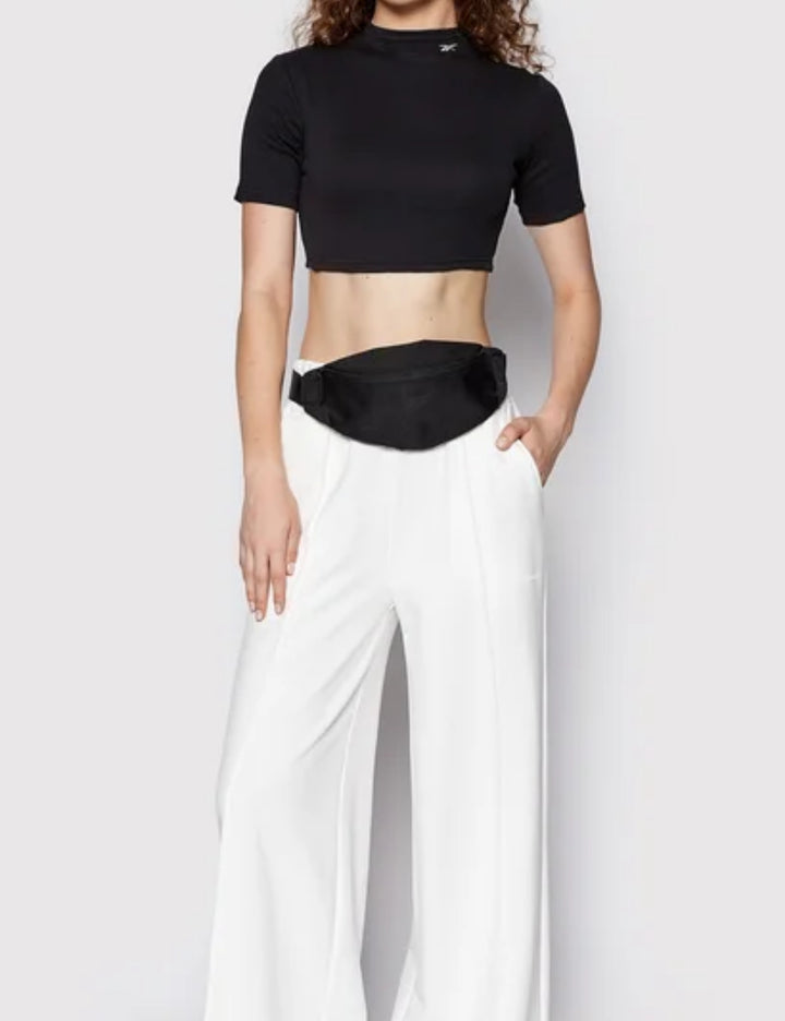 Top Reebok, negru