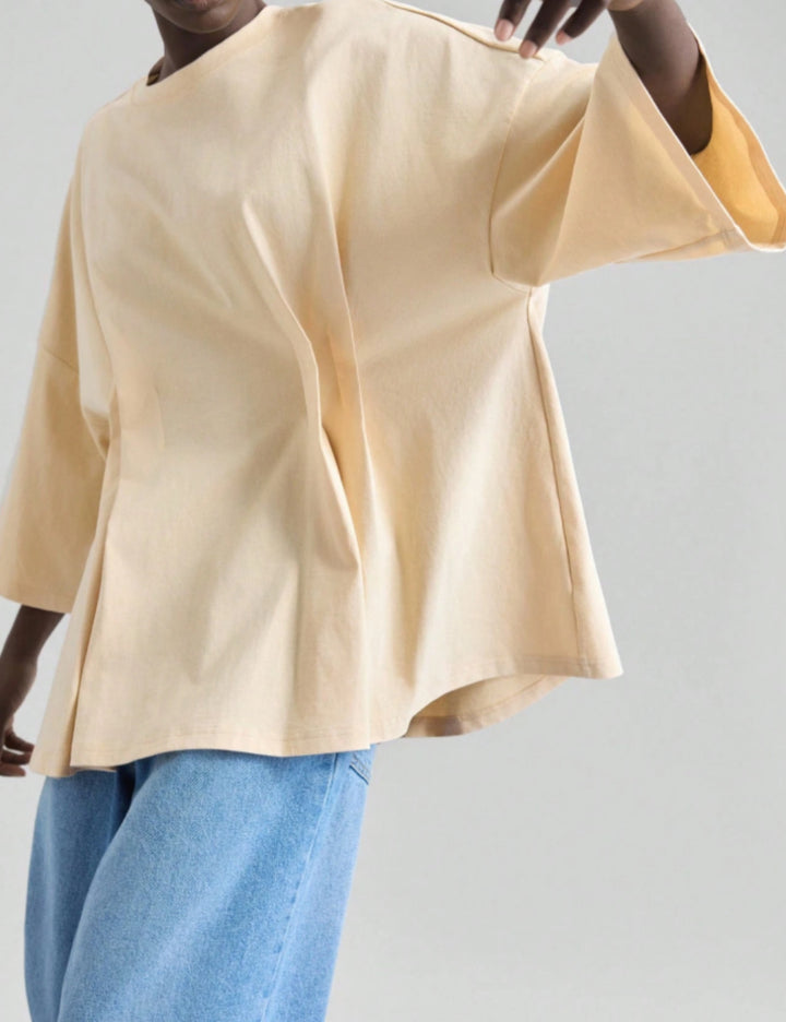 Tricou Shein, crem