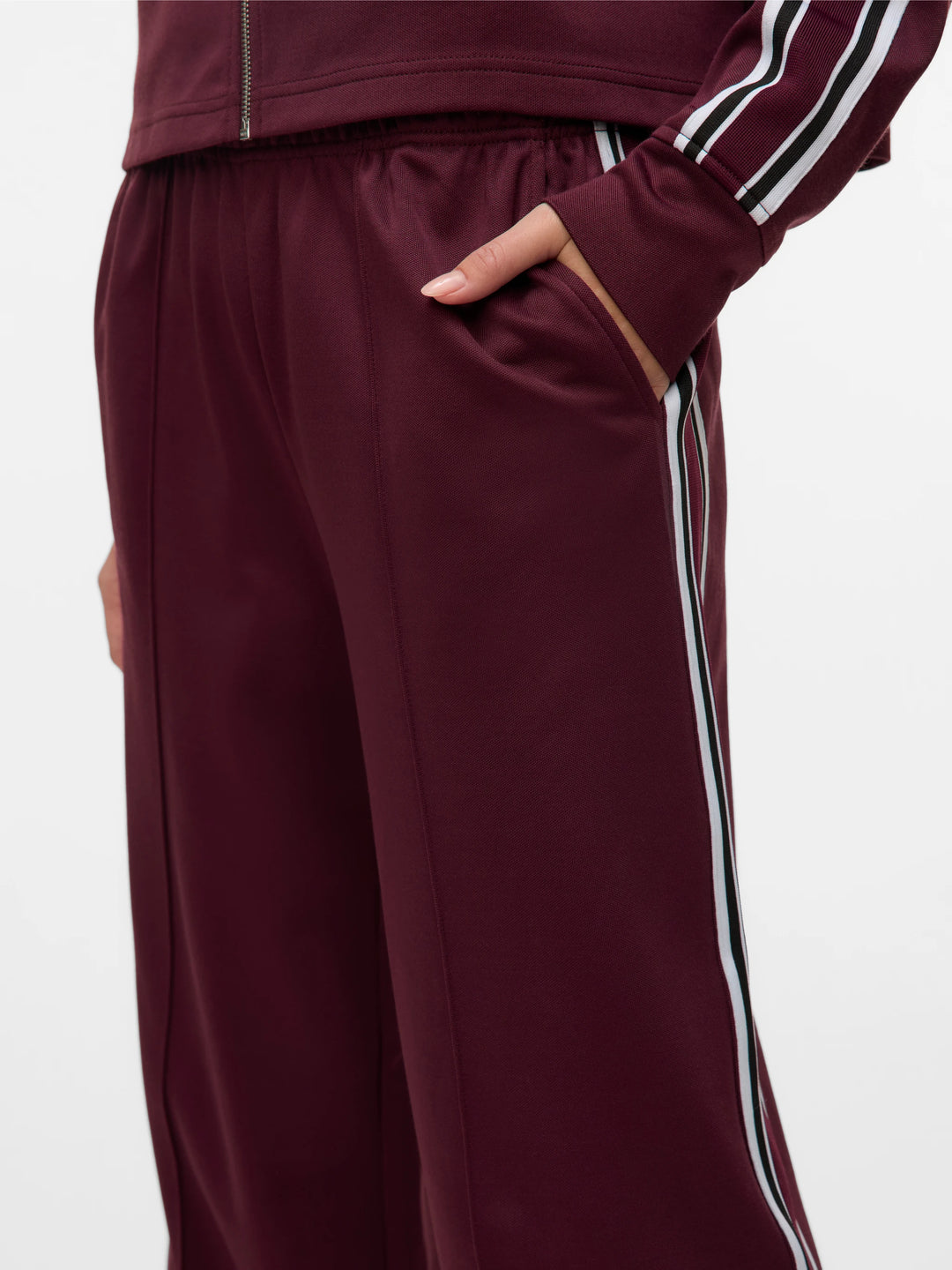 Vero Moda nadrág, lila